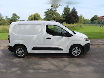 Used Citroen Berlingo 2020 for sale - 78925461: Photo