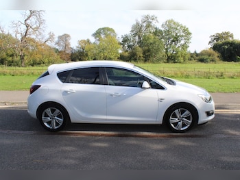 Used Vauxhall Astra 2013 for sale - 75910765: Photo