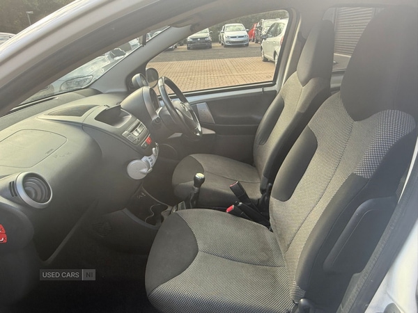 Used Toyota AYGO 2012 for sale - 76202037: Photo 10