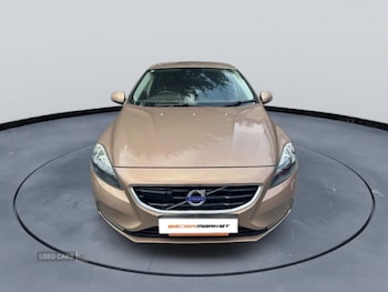 Used Volvo V40 2013 for sale - 75281067: Photo