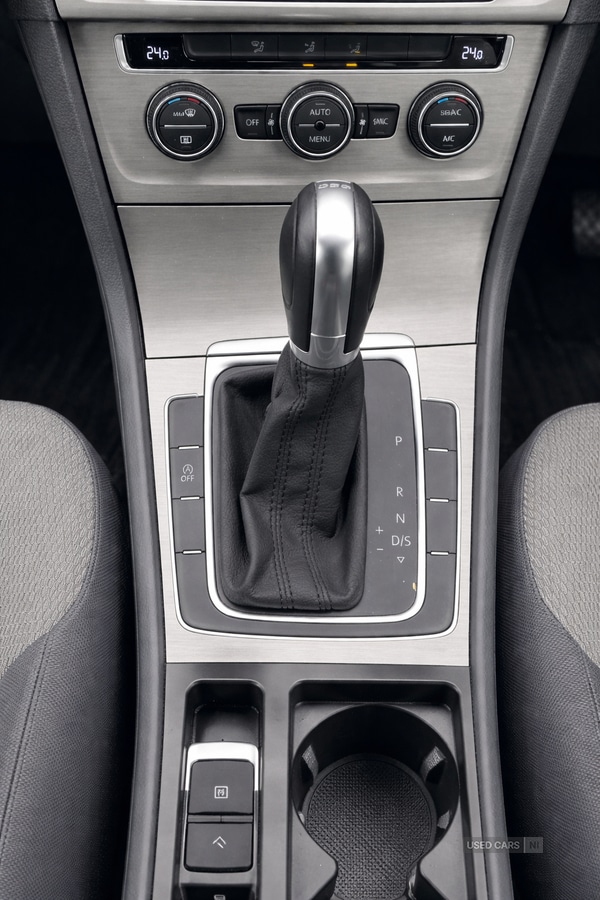 Used Volkswagen Golf for sale - 77893279: Photo 16