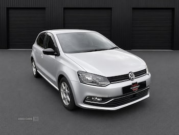 Used Volkswagen Polo 2015 for sale - 79442300: Photo