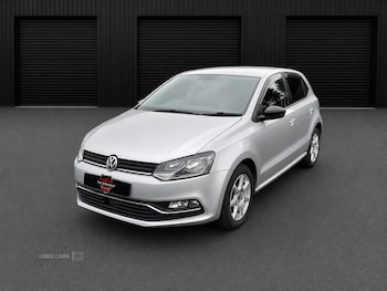 Used Volkswagen Polo 2015 for sale - 79442300: Photo