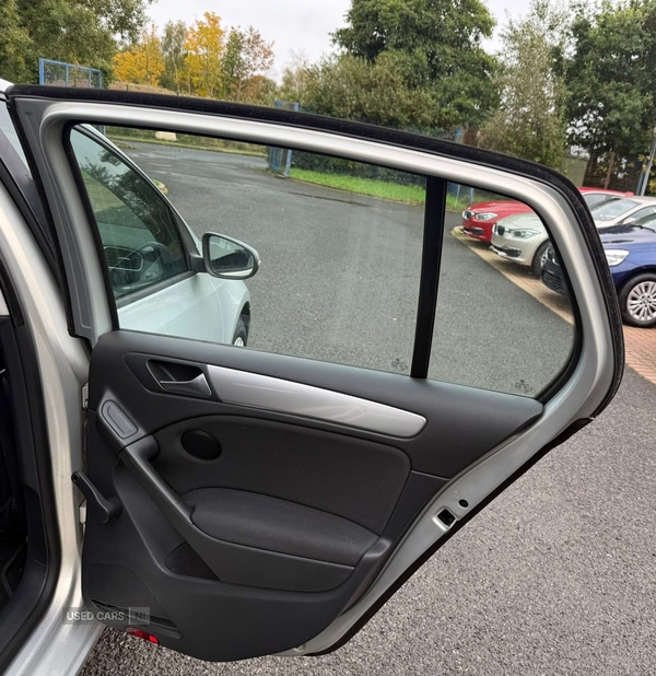 Used Volkswagen Golf 2009 for sale - 76240705: Photo 13