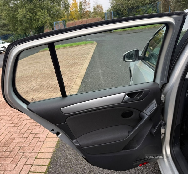 Used Volkswagen Golf 2009 for sale - 76240705: Photo 14