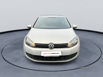 Used Volkswagen Golf 2009 for sale - 76240705: Photo 2