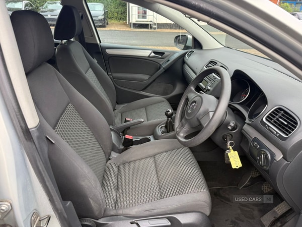 Used Volkswagen Golf 2009 for sale - 76240705: Photo 6