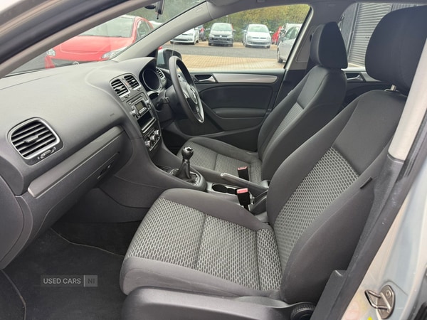 Used Volkswagen Golf 2009 for sale - 76240705: Photo 7