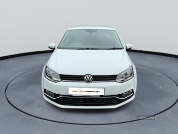 Used Volkswagen Polo 2015 for sale - 75721337: Photo