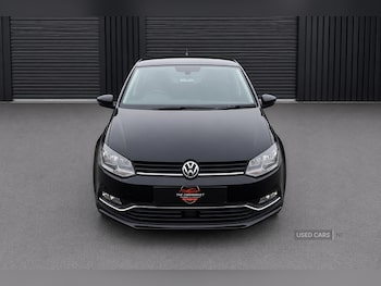 Used Volkswagen Polo 2015 for sale - 78574370: Photo