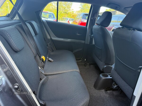 Used Toyota Yaris 2010 for sale - 76202030: Photo 12