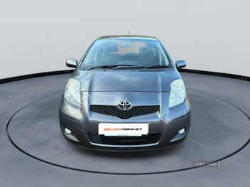 Used Toyota Yaris 2010 for sale - 76202030: Photo 2