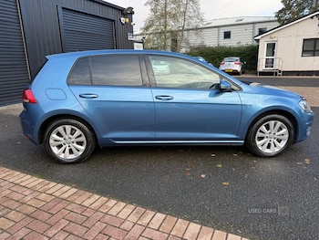 Used Volkswagen Golf 2015 for sale - 76866667: Photo