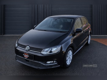 Used Volkswagen Polo 2015 for sale - 77794654: Photo