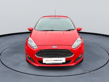 Used Ford Fiesta 2015 for sale - 76061475: Photo