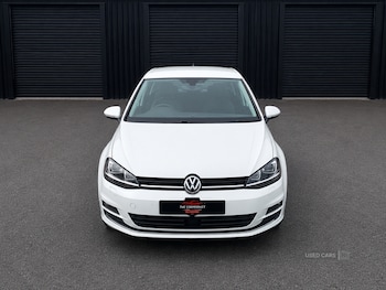 Used Volkswagen Golf 2015 for sale - 78935555: Photo