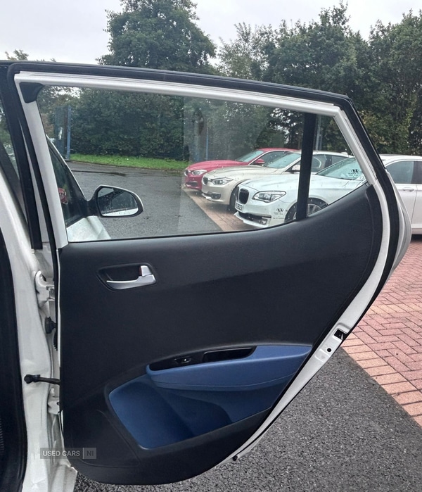 Used Hyundai i10 2015 for sale - 77163786: Photo 11