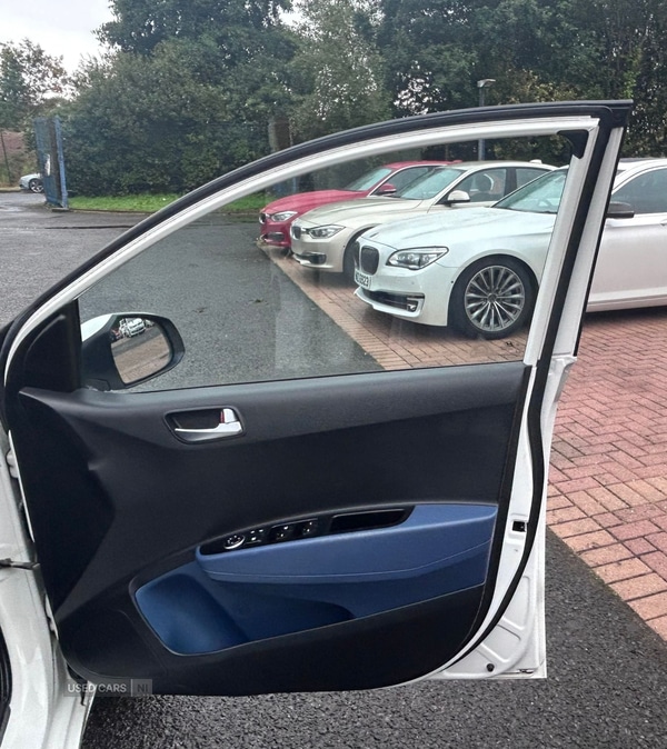 Used Hyundai i10 2015 for sale - 76562587: Photo 9