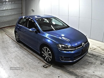 Volkswagen - Golf