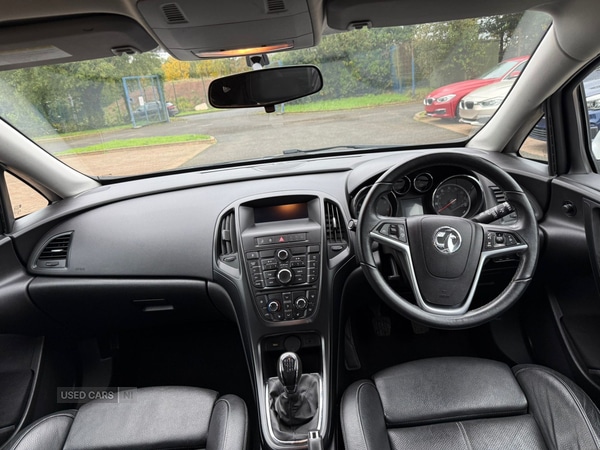 Used Vauxhall Astra 2015 for sale - 76201688: Photo 11