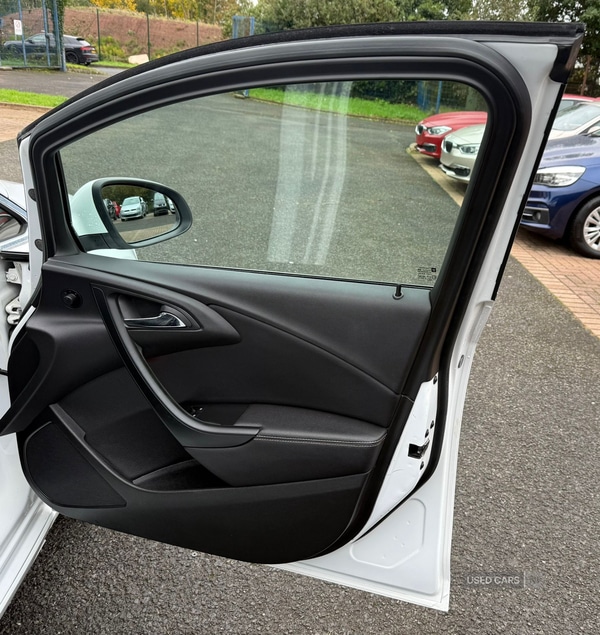 Used Vauxhall Astra 2015 for sale - 76201688: Photo 15