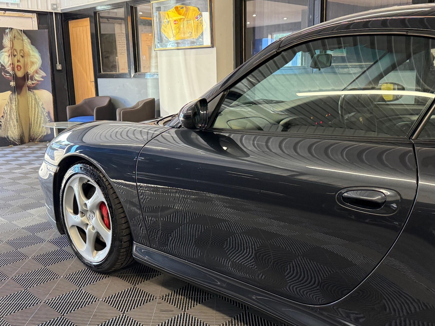 Used Porsche 911 2005 for sale - 76646032: Photo 23