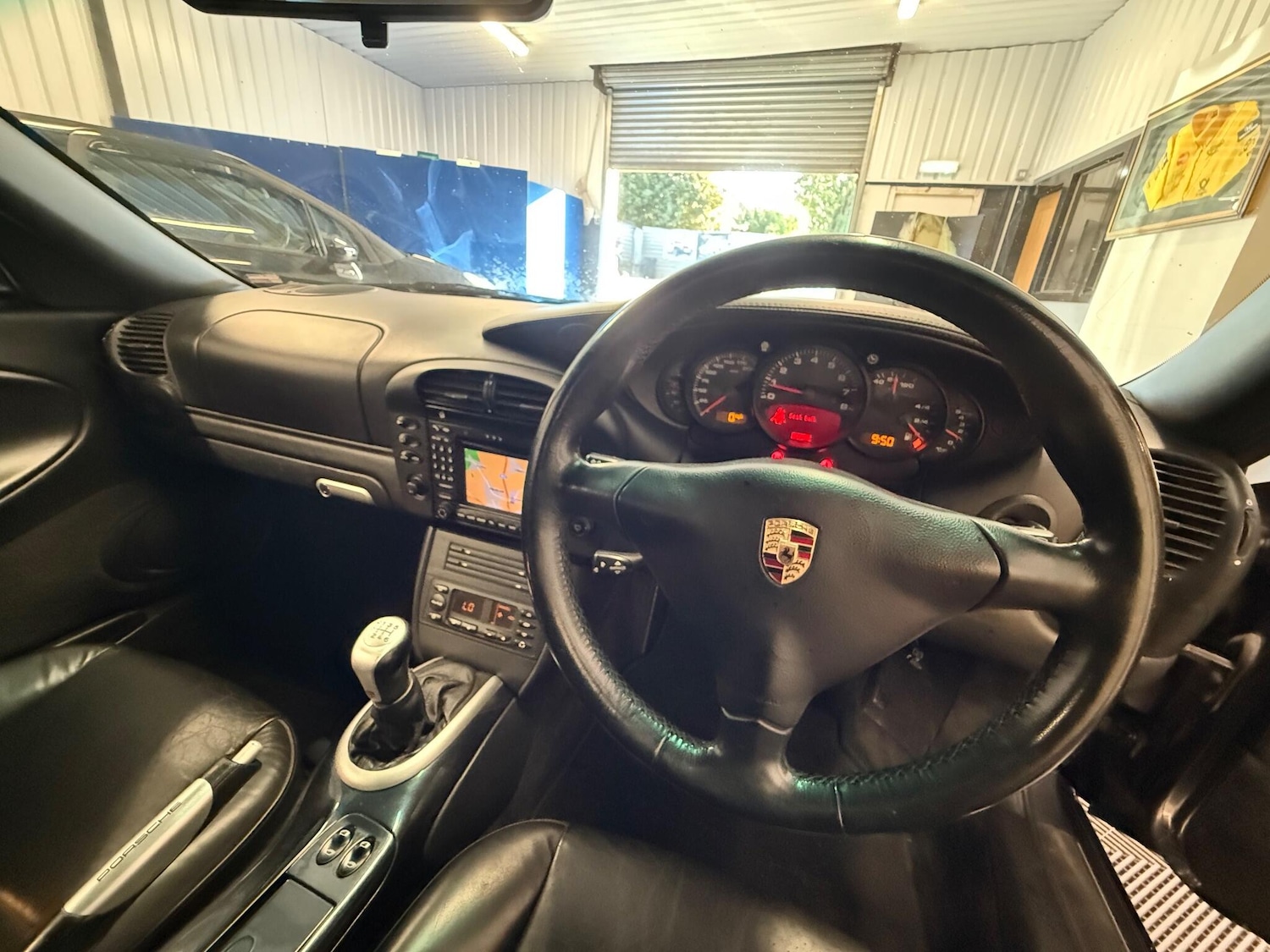 Used Porsche 911 2005 for sale - 76646032: Photo 9