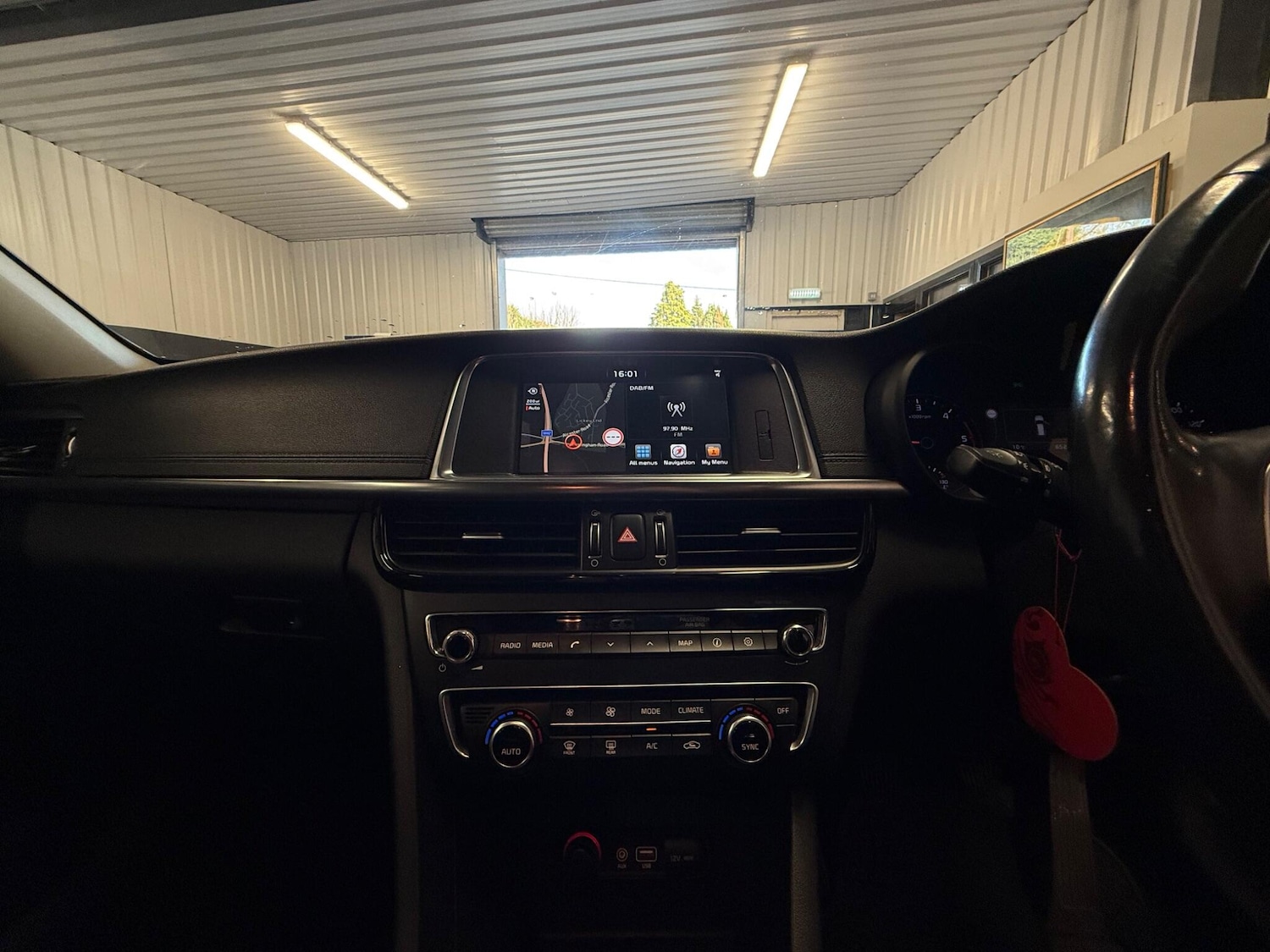 Used Kia Optima 2017 for sale - 78046667: Photo 23