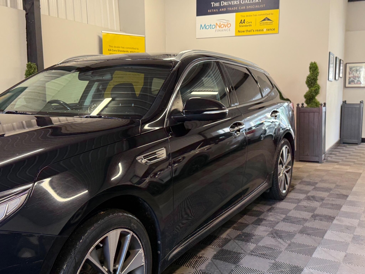 Used Kia Optima 2017 for sale - 78046667: Photo 8