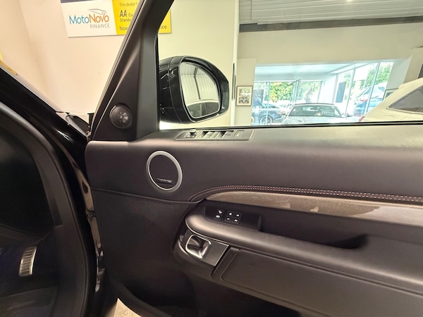 Used Land Rover Discovery 2020 for sale - 76200283: Photo 17