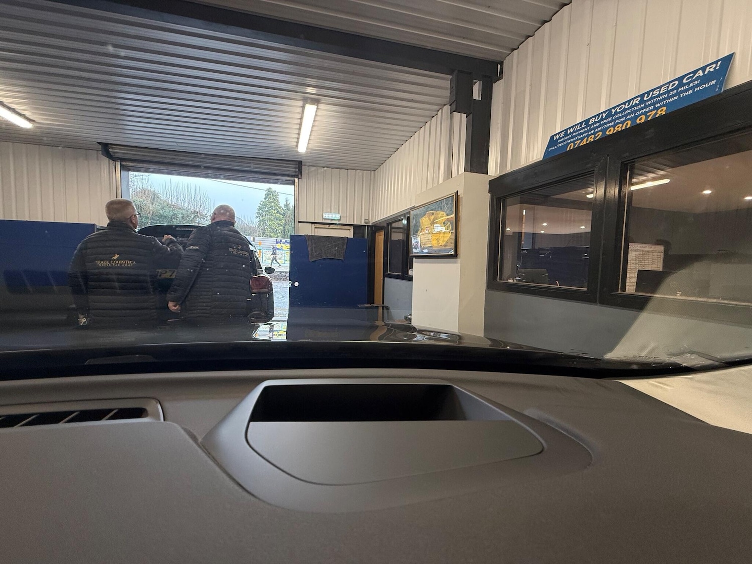 Used Volvo XC60 2018 for sale - 77538360: Photo 10