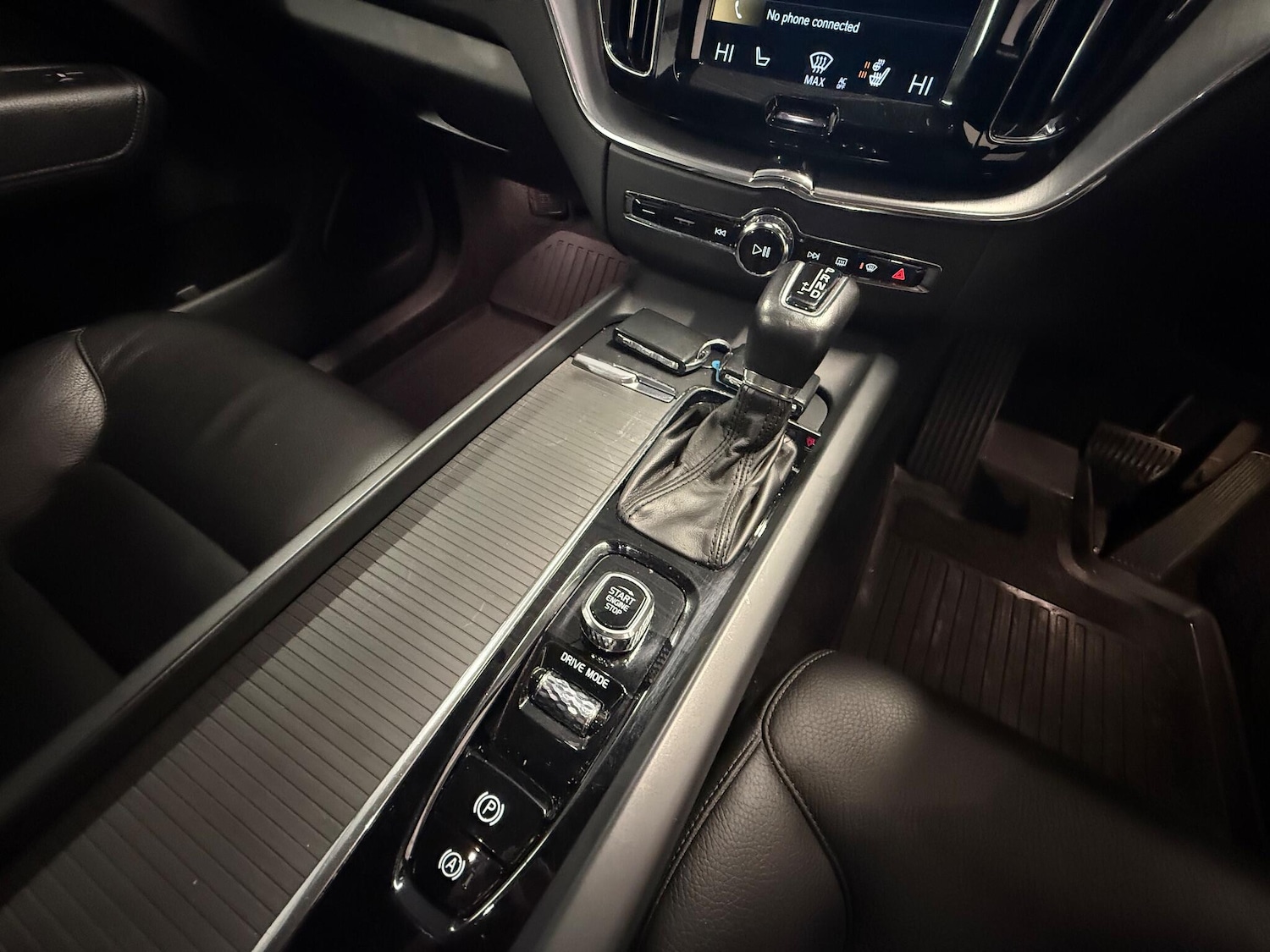 Used Volvo XC60 2018 for sale - 77538360: Photo 13