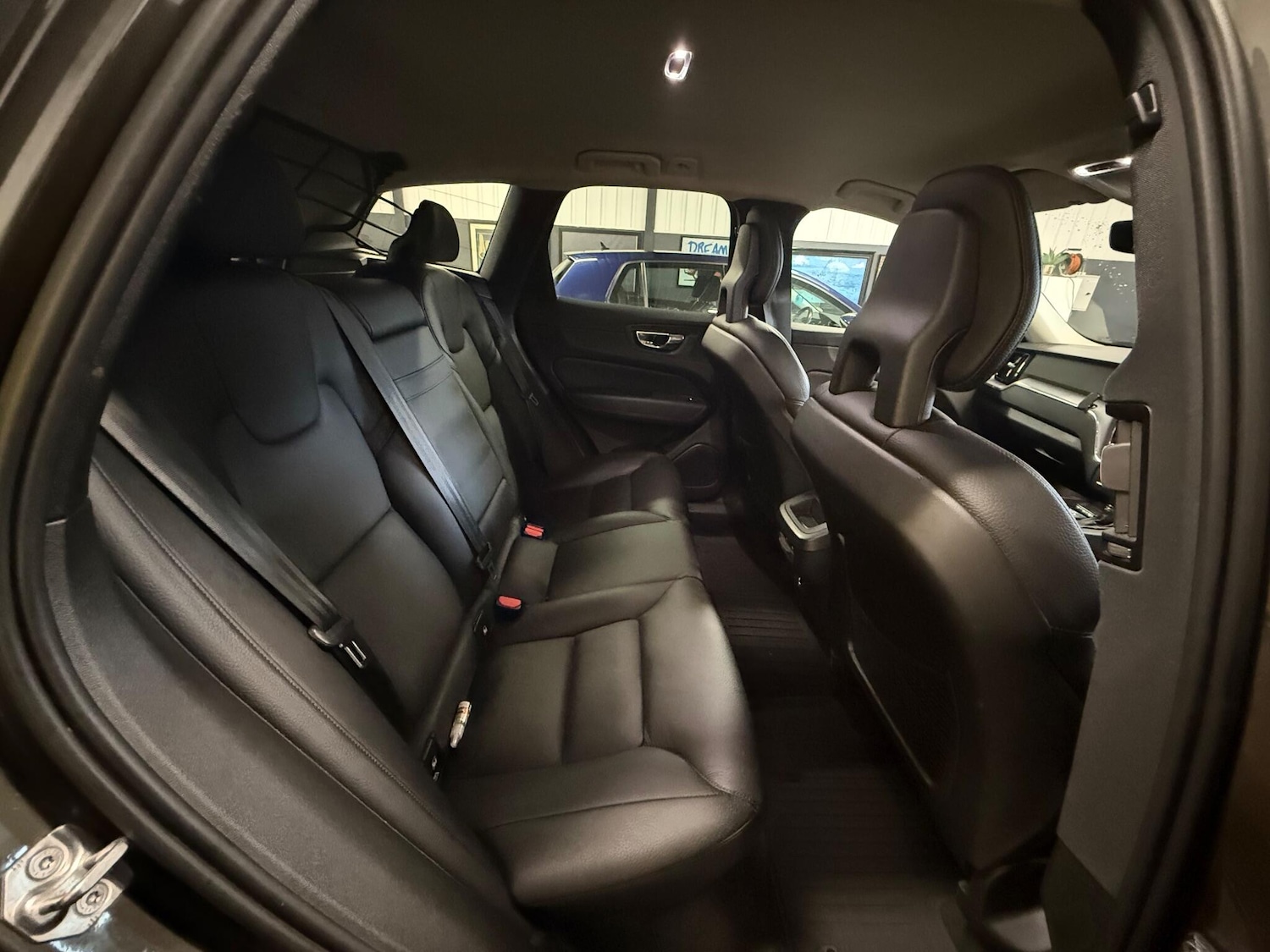 Used Volvo XC60 2018 for sale - 77538360: Photo 14