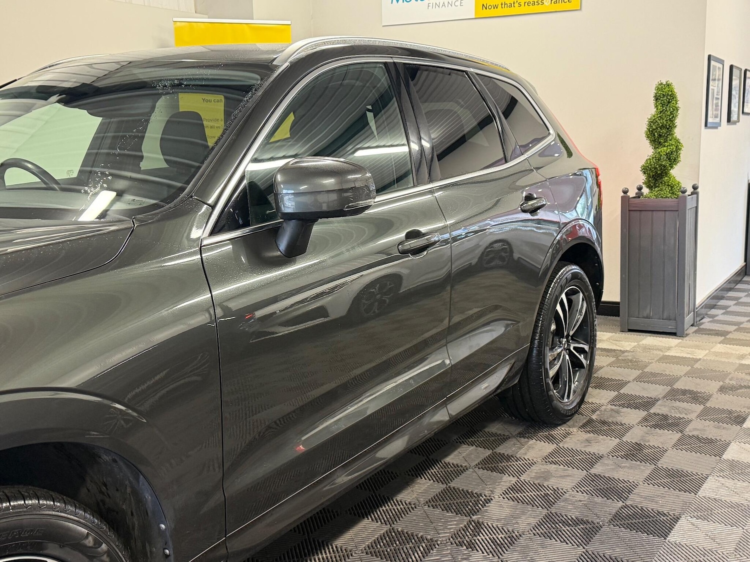 Used Volvo XC60 2018 for sale - 77538360: Photo 20