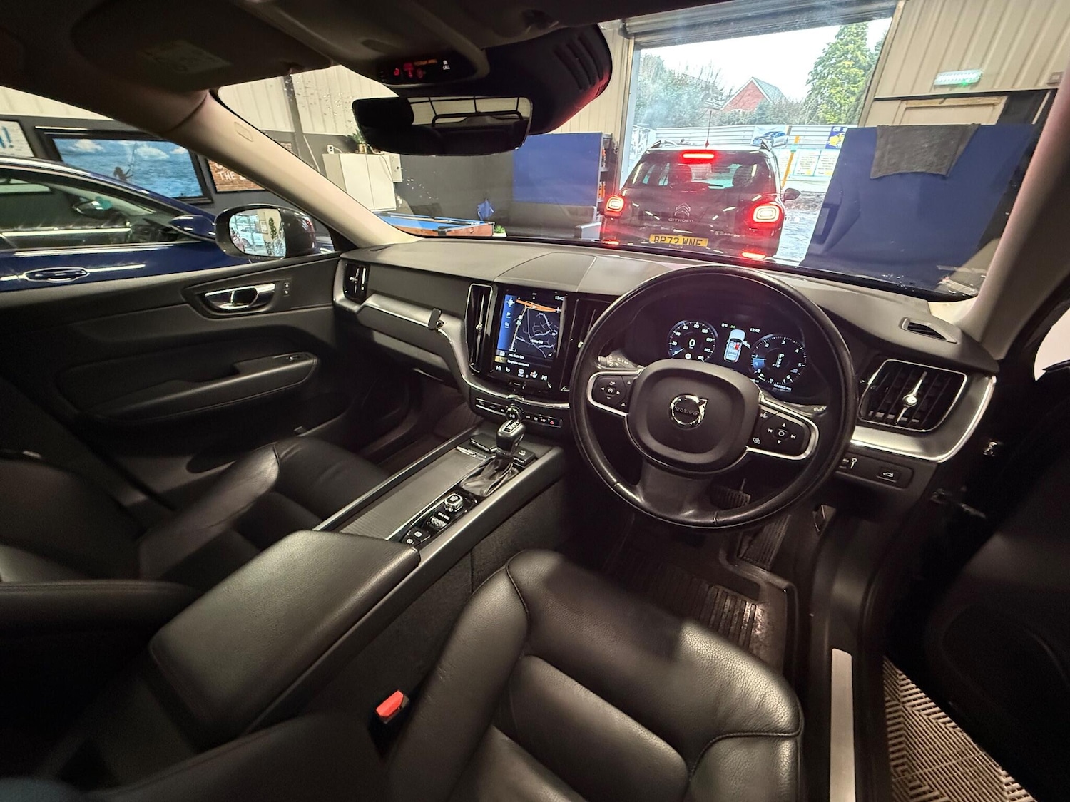 Used Volvo XC60 2018 for sale - 77538360: Photo 5