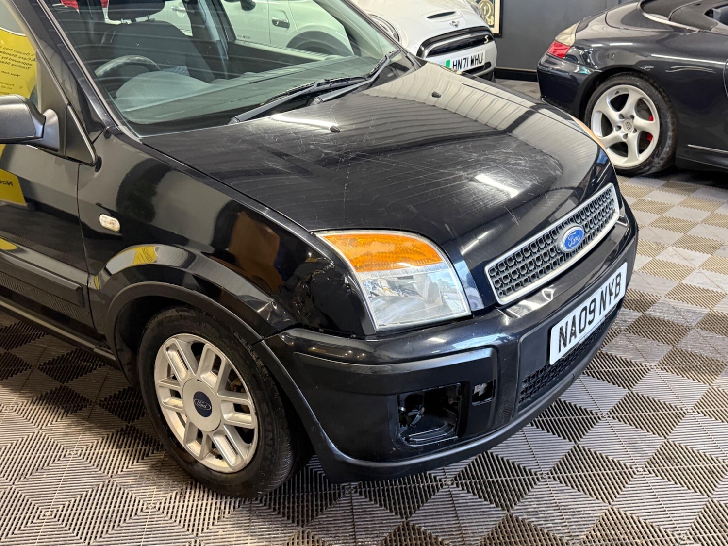 Used Ford Fusion 2009 for sale - 78058109: Photo 10