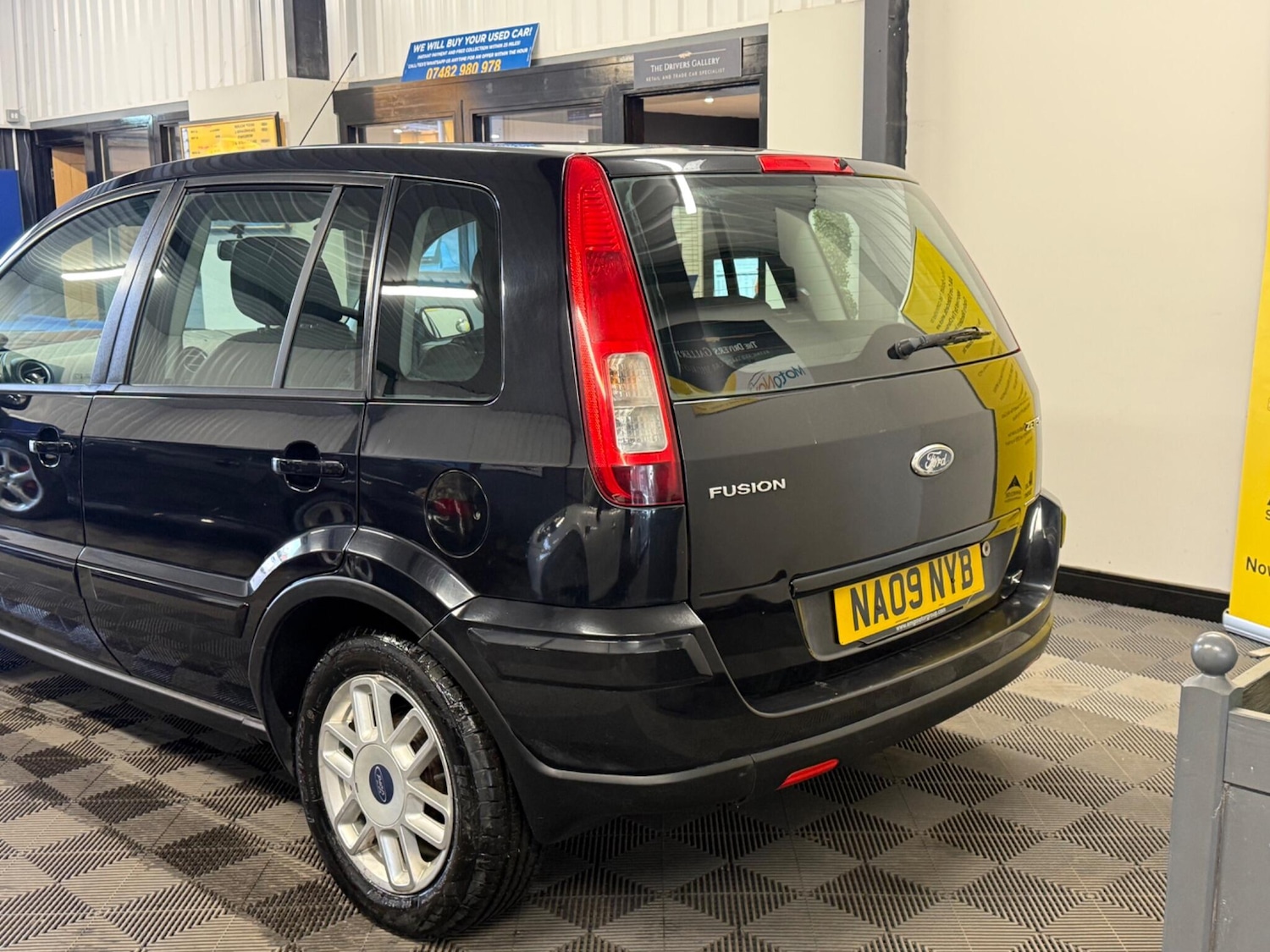 Used Ford Fusion 2009 for sale - 78058109: Photo 13