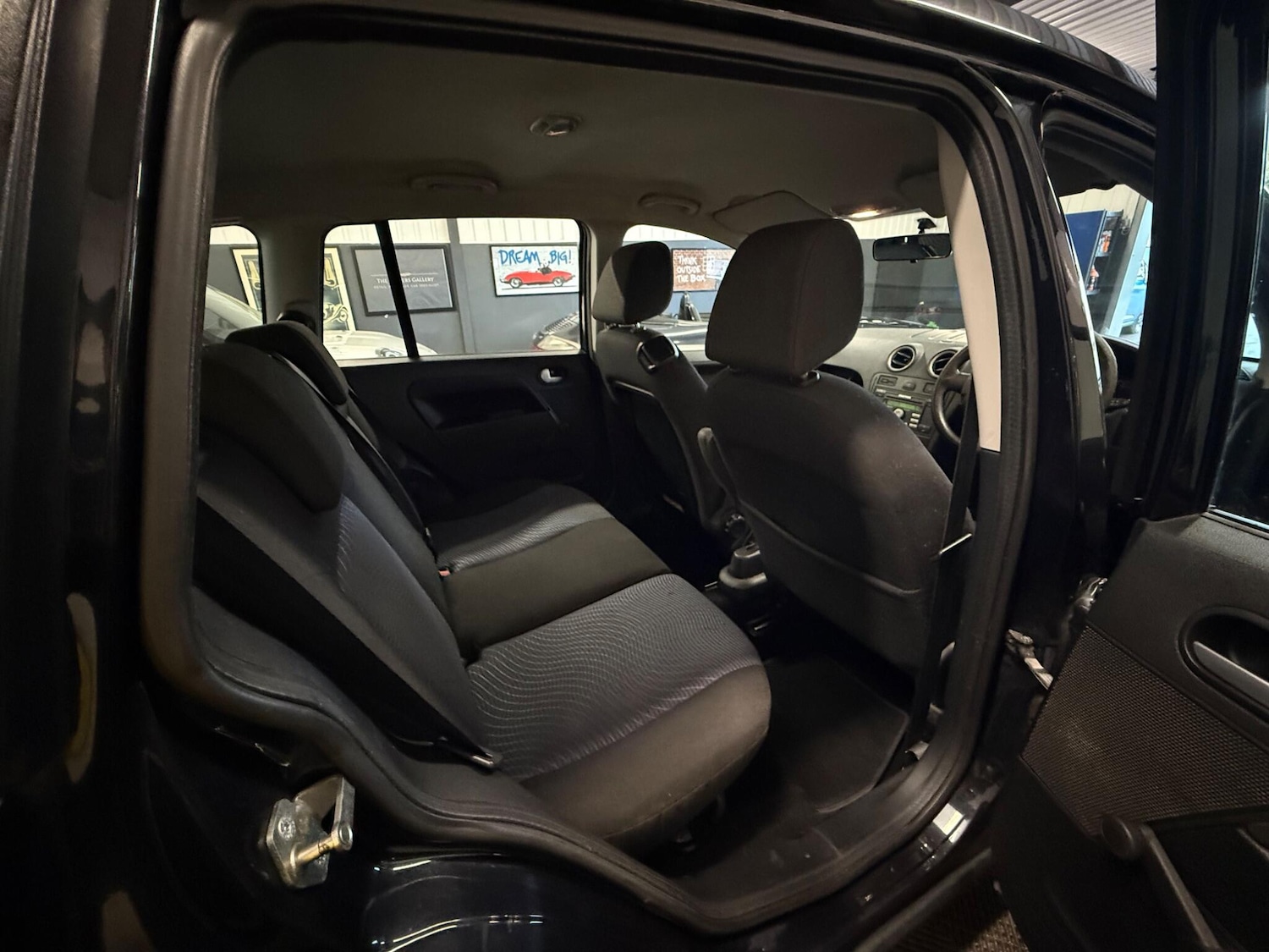 Used Ford Fusion 2009 for sale - 78058109: Photo 14