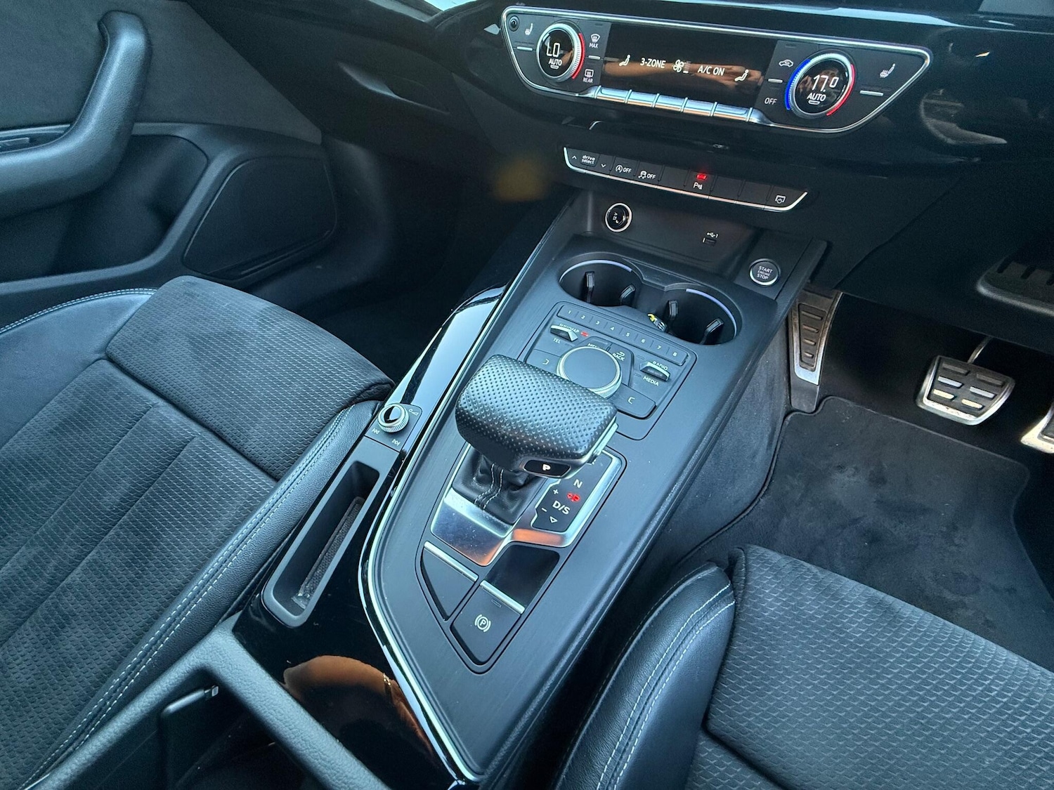 Used Audi A4 2017 for sale - 78072651: Photo 13