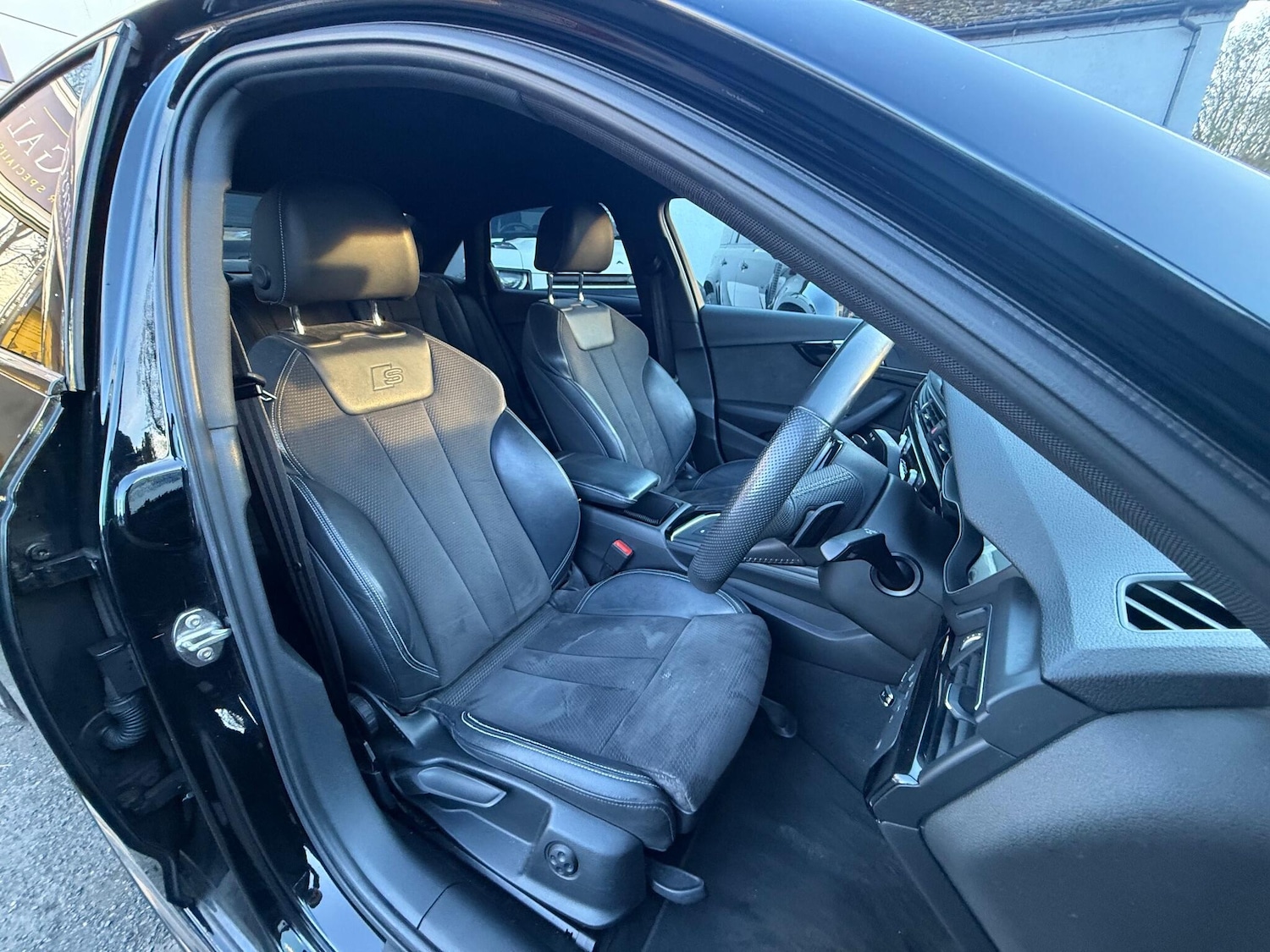 Used Audi A4 2017 for sale - 78072651: Photo 6