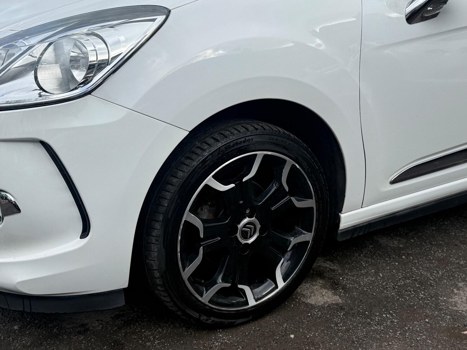 Used Citroen DS3 2013 for sale - 77723525: Photo 18