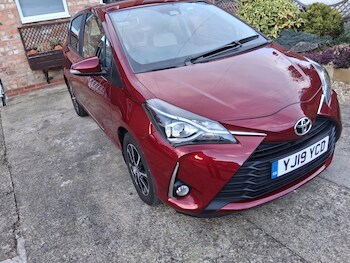 Used Toyota Yaris 2019 for sale - 77892117: Photo