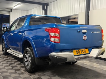 Used Fiat Fullback 2018 for sale - 76499163: Photo