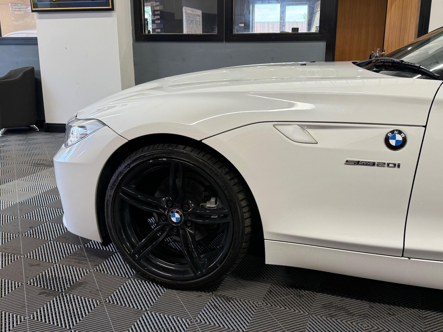 Used BMW Z4 2013 for sale - 76227162: Photo 27