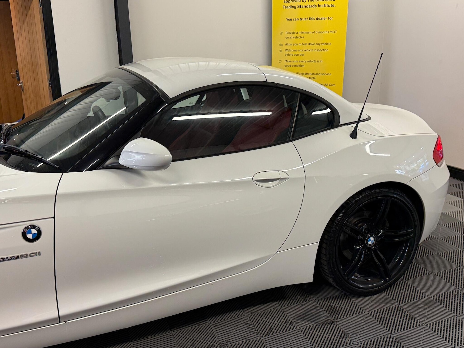 Used BMW Z4 2013 for sale - 76227162: Photo 28