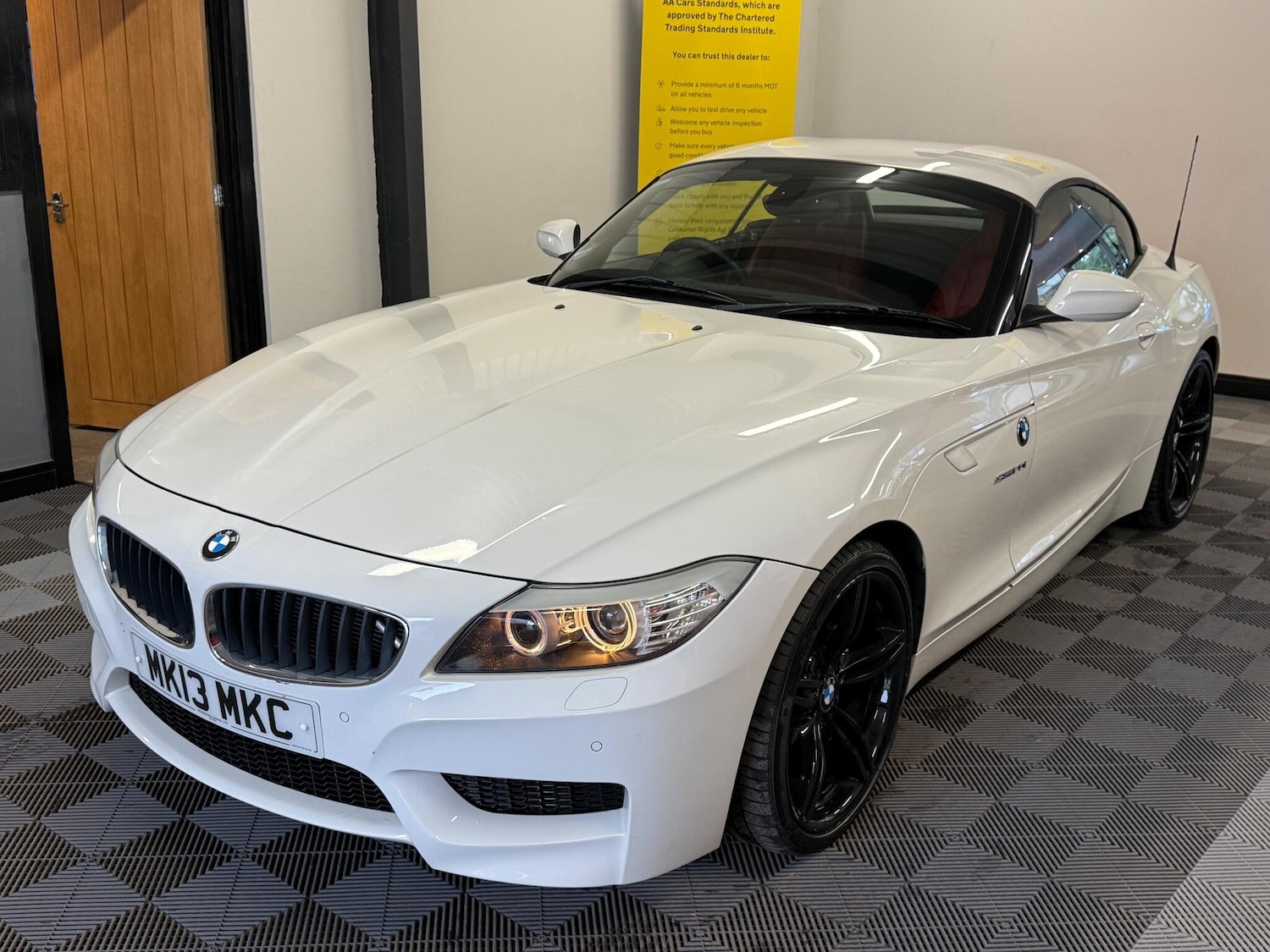 Used BMW Z4 2013 for sale - 76227162: Photo 34