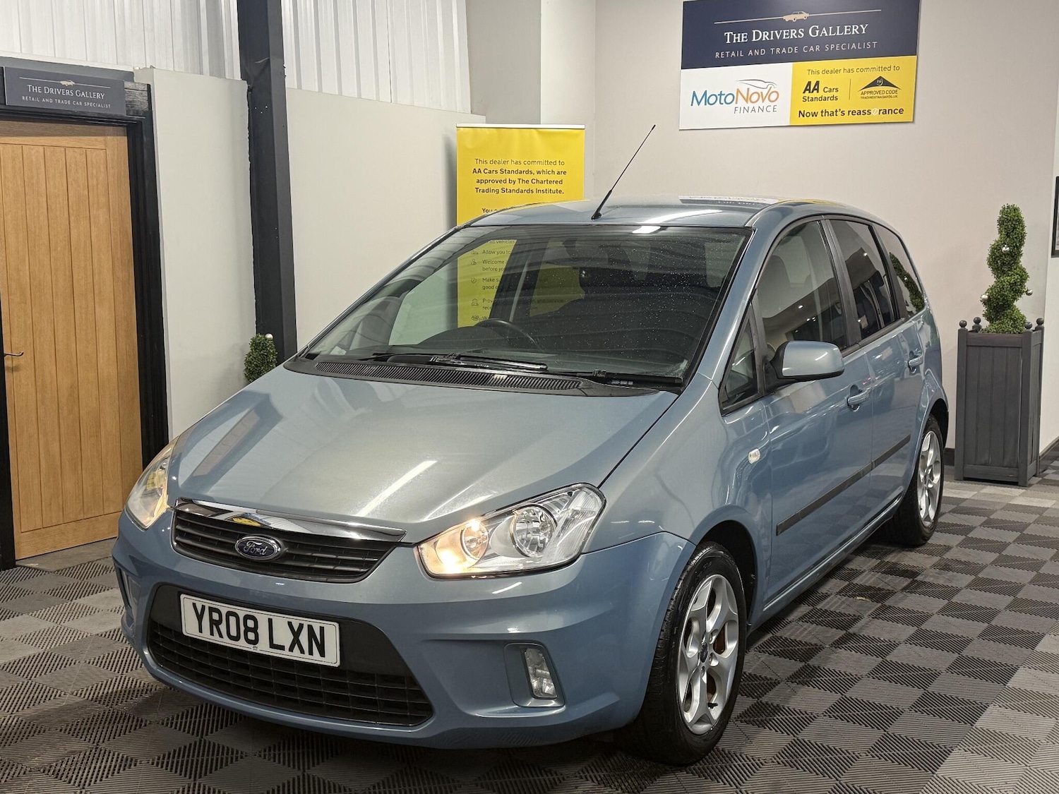 Used Ford C-Max 2008 for sale - 76765629: Photo 2