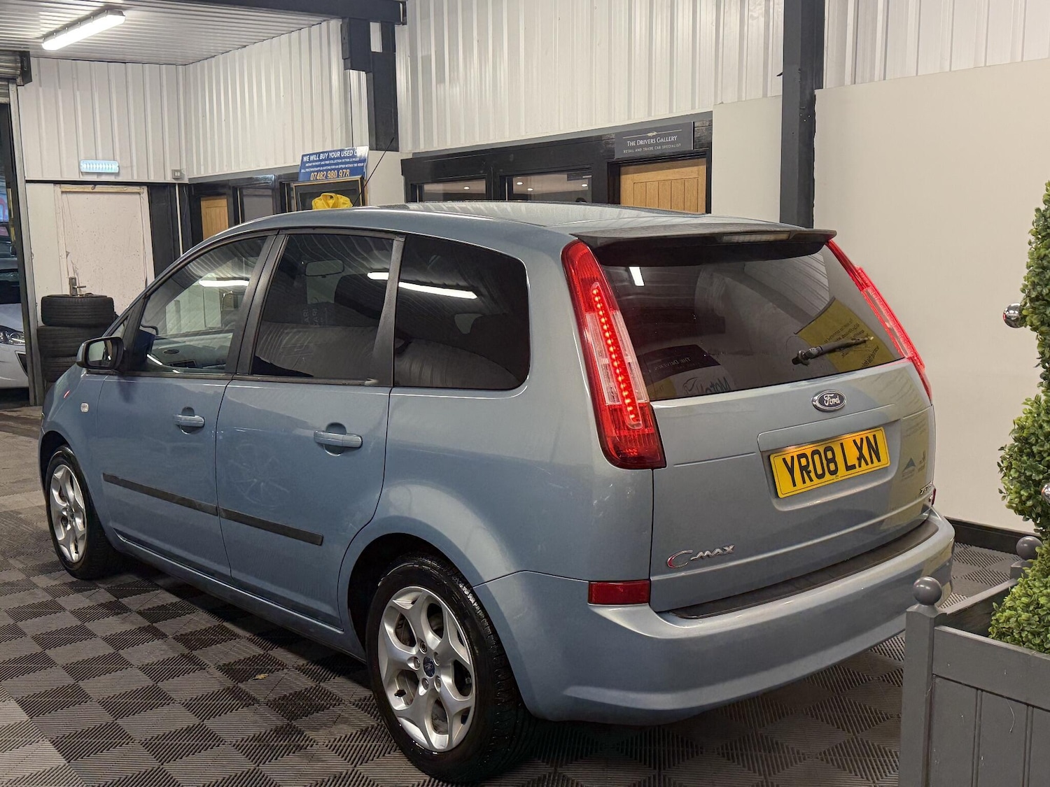 Used Ford C-Max 2008 for sale - 76765629: Photo 3