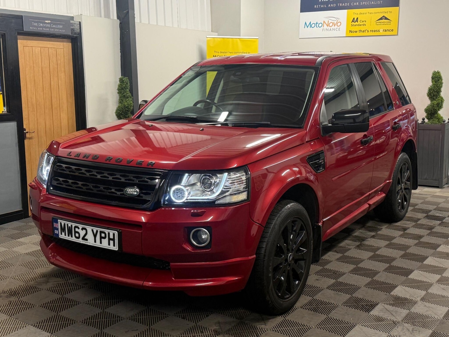 Used Land Rover Freelander 2013 for sale - 77412361: Photo 2