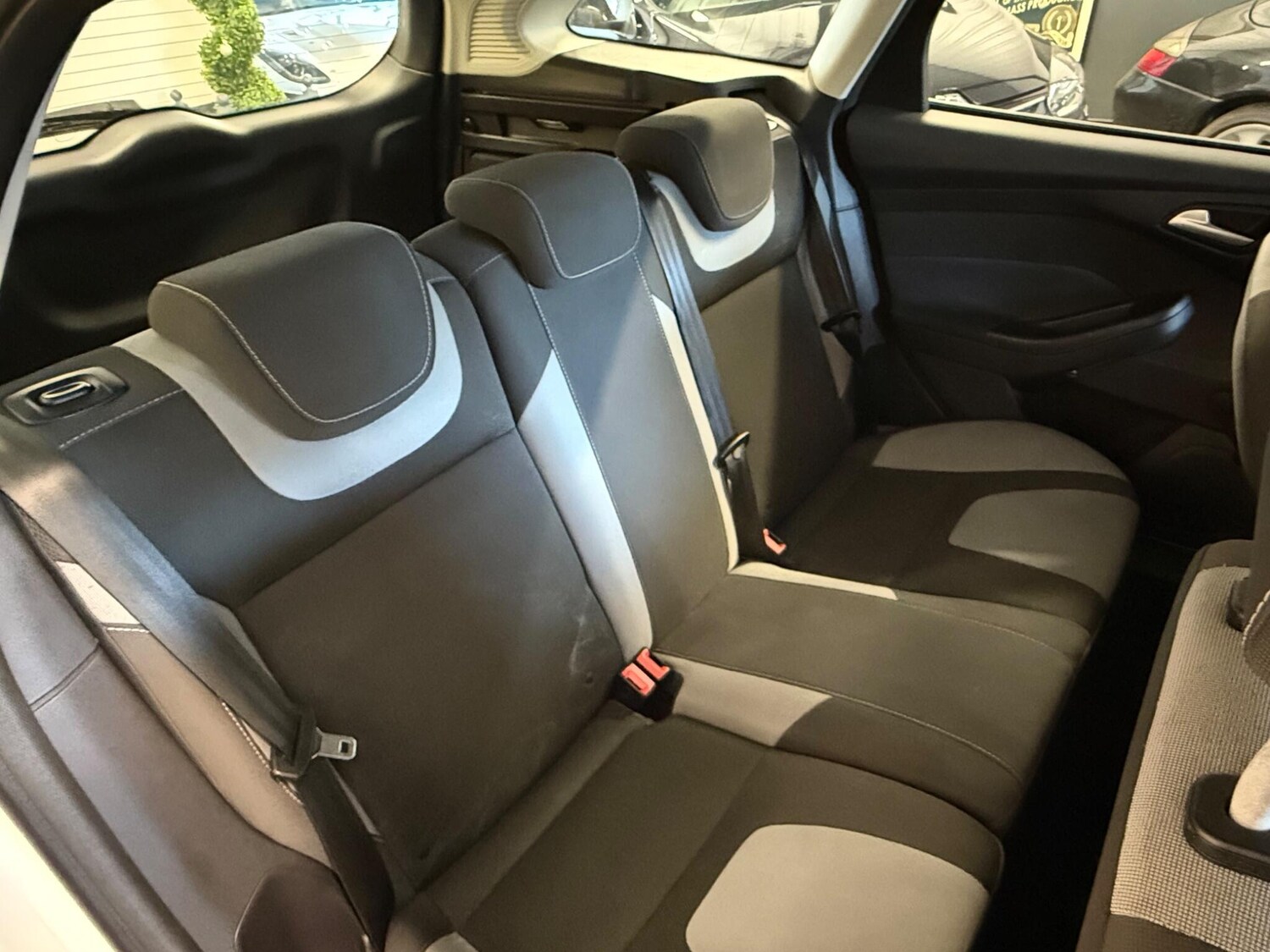 Used Ford Focus 2013 for sale - 77163025: Photo 15